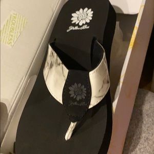 YellowBox Flip Flops